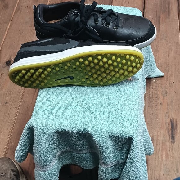 Nike lunar Waverly golf shoes - Picture 3 of 3